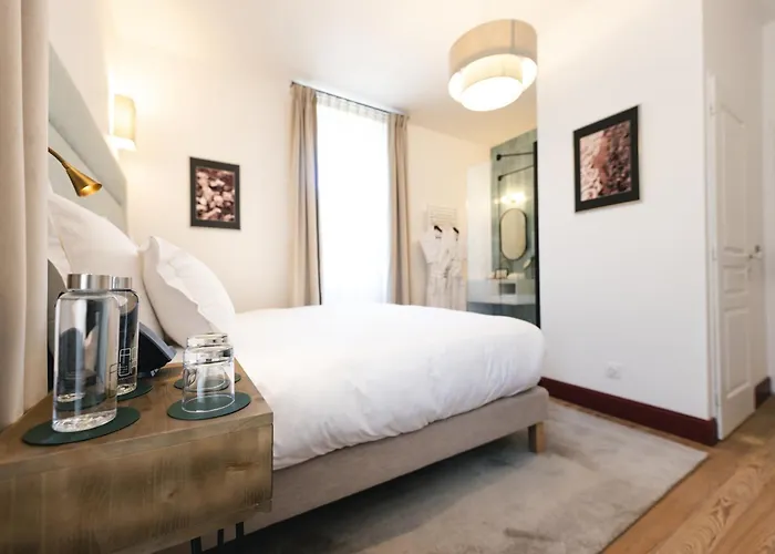 Lorenzo & Restaurant Hotel *